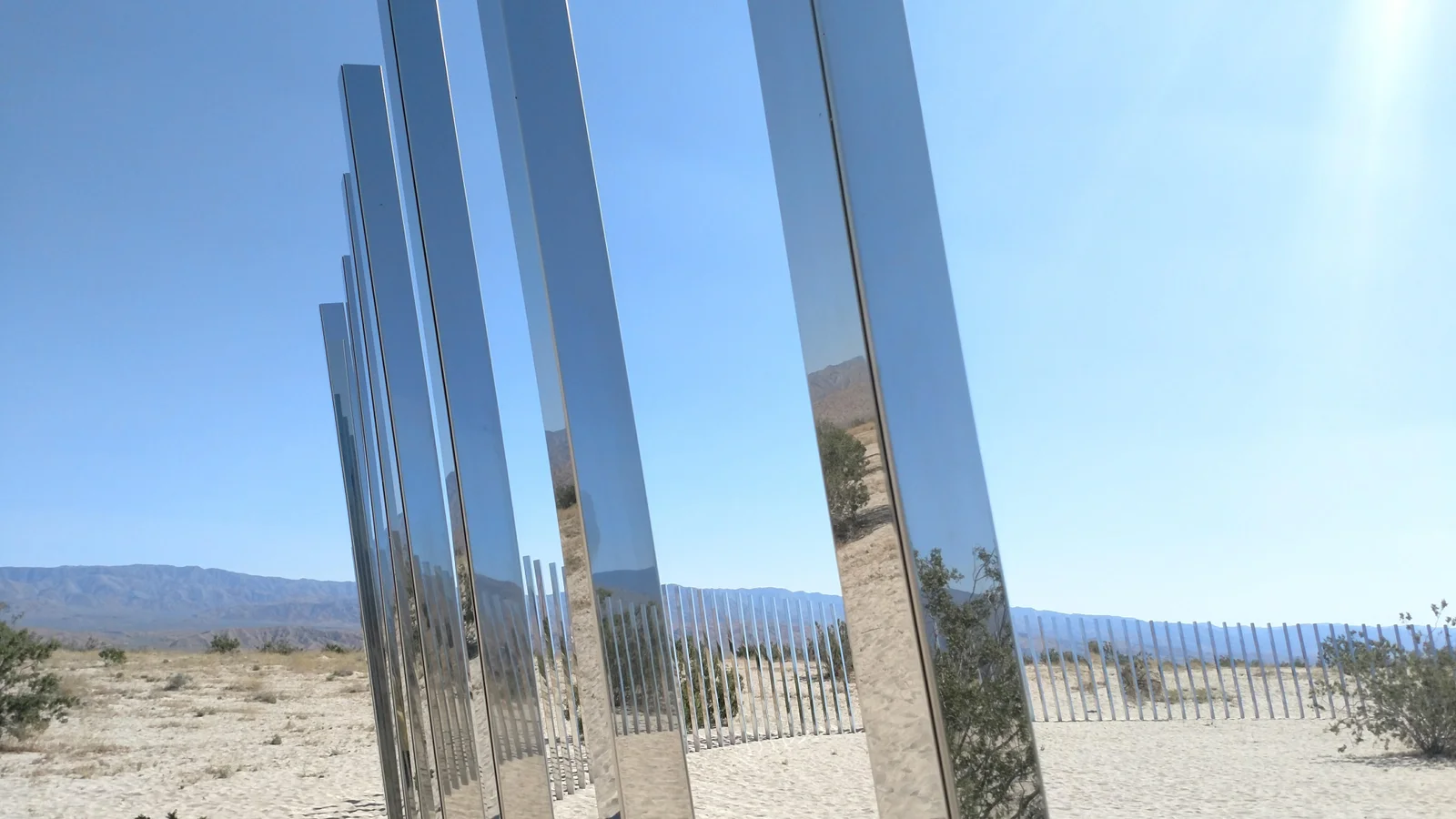 Traum: practical guides on style, culture and digital living for a better life