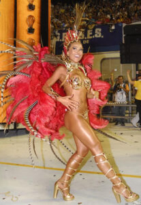 Carnaval da Sabrina Sato: fantasias e looks - musa da Gaviões da Fiel em 2008