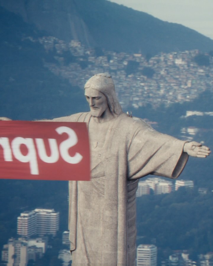 Supreme no Brasil? Vídeo agita fãs brasileiros da marca