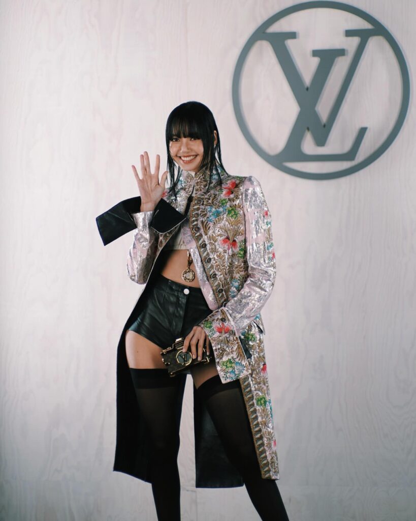 Blackpink na Paris Fashion Week inverno 2024: Lisa, na Louis Vuitton
