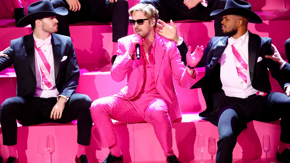 Ryan Gosling no Oscar 2024, cantando "I'm Just Ken"