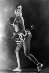 Josephine Baker e sua saia de bananas
