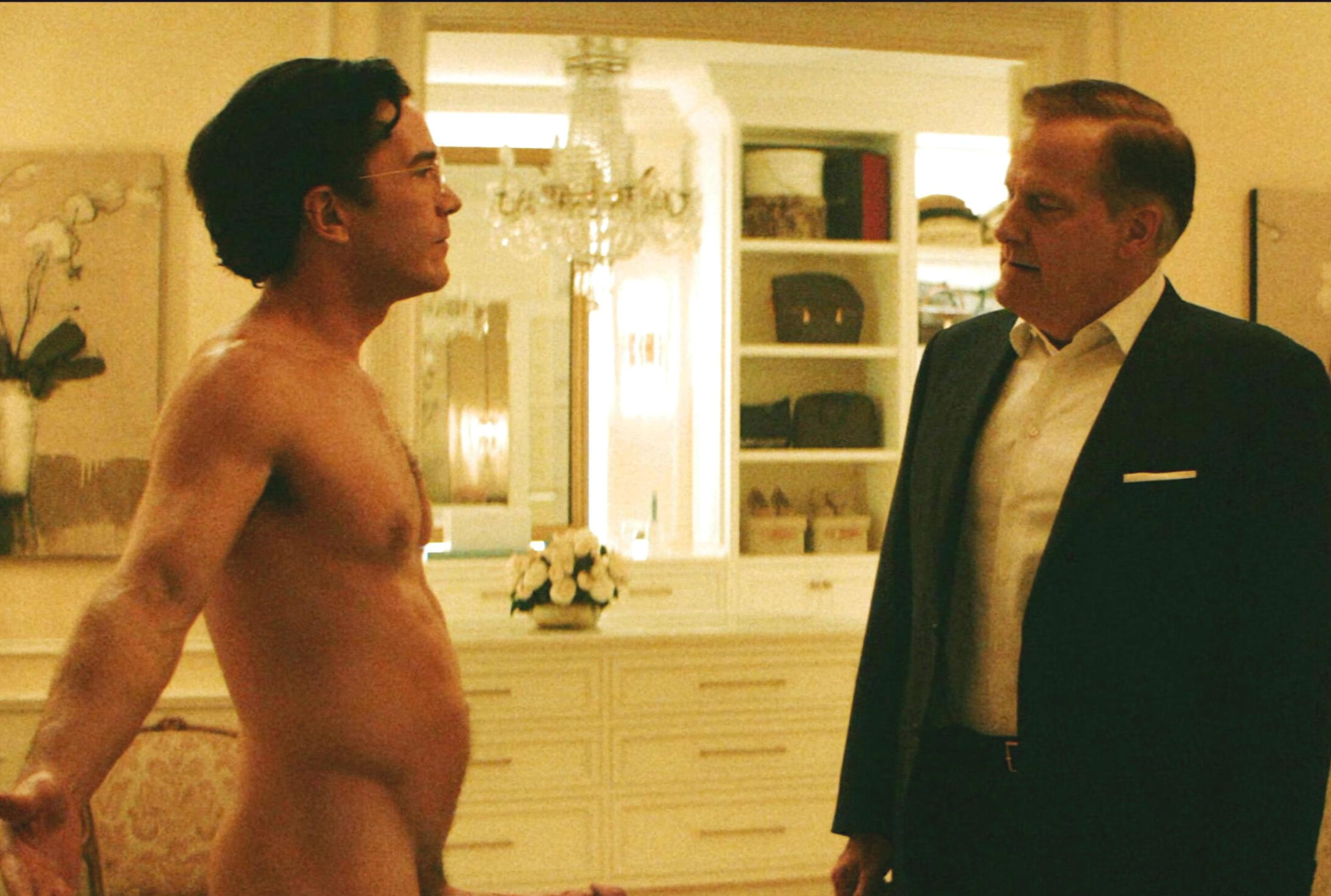 Tom Pelphrey e Jeff Daniels em "Um Homem Por Inteiro"