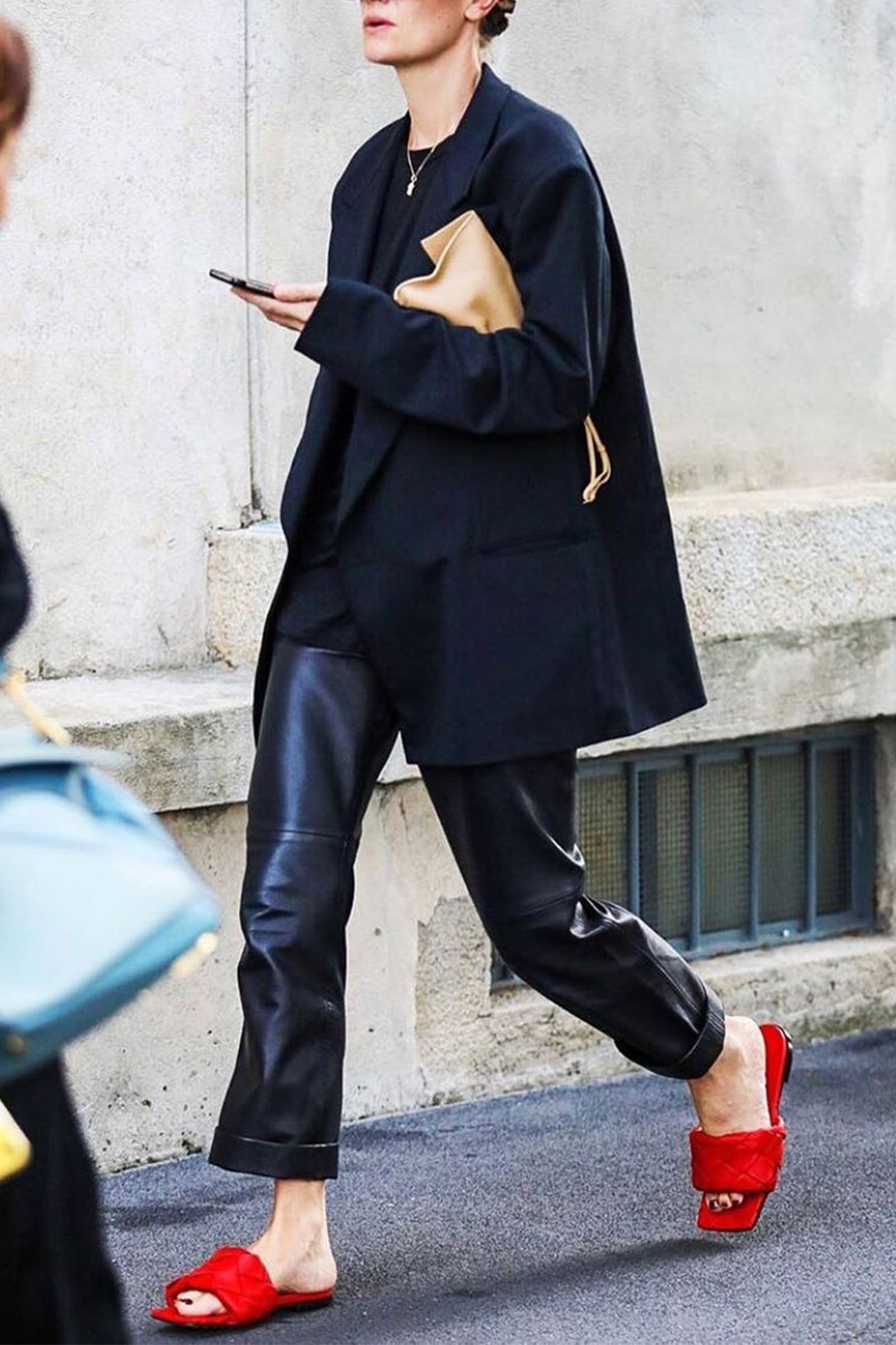 O que comprar nas liquidações de inverno: blazer oversized