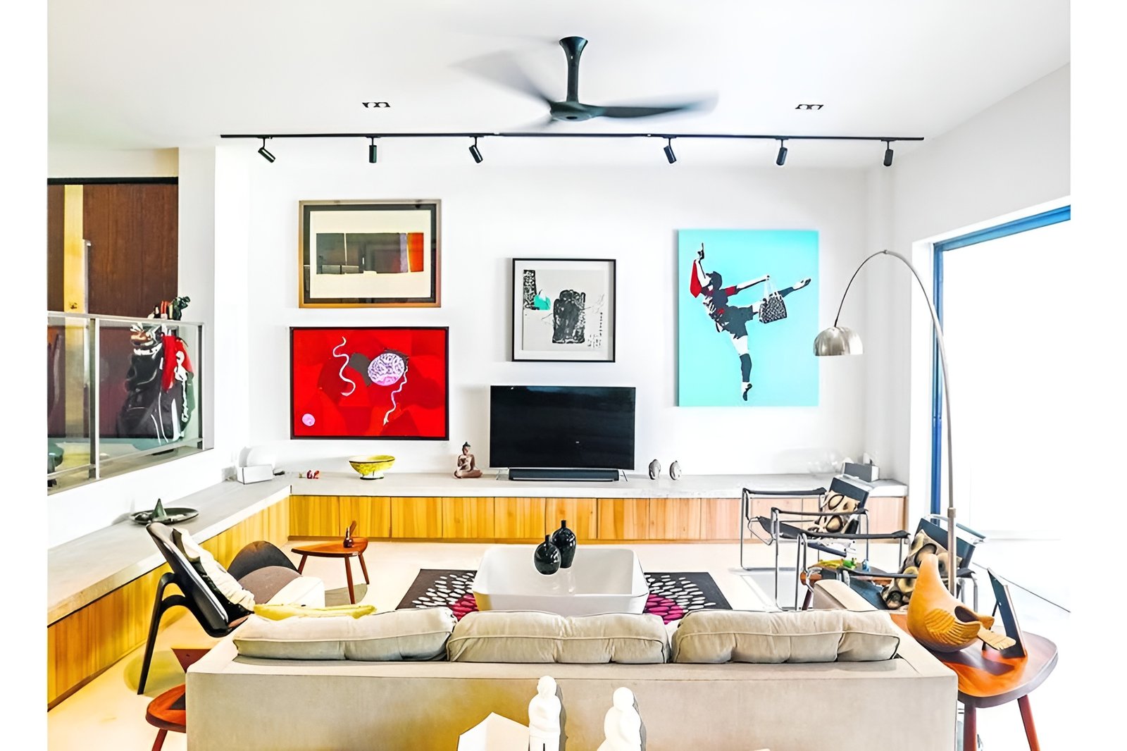 Como criar uma galeria de arte na decoração de casa