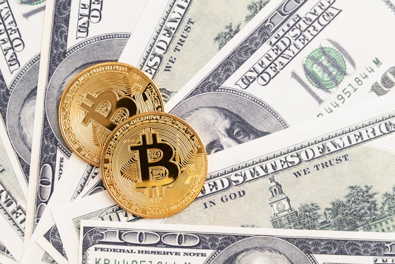 Qual a relação entre USD e BTC - dolár e bitcoin